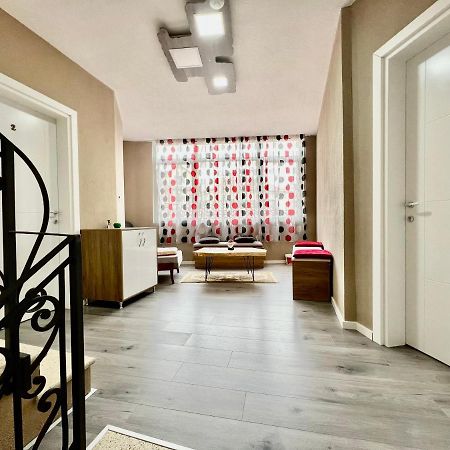 Vila Nikolla Pogradec Exterior foto